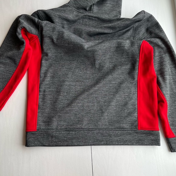 Ohio State Polyester Hoodie - Picture 3 of 13